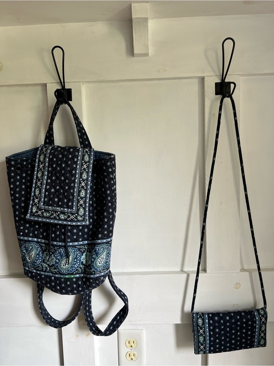 Vera Bradley Handbags - Vera Bradley Vintage Seaport Navy Crossbody Wallet Handbag & Backpack